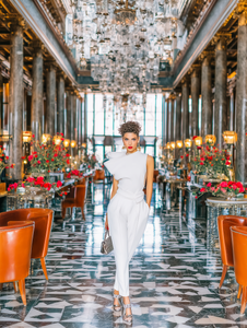 Exquisite Luxury Prompt